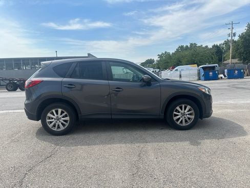 Used 2016 MAZDA CX-5 Touring FWD image 4