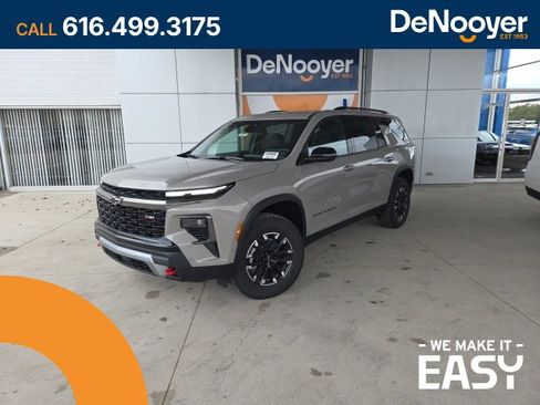 New 2026 Chevrolet Traverse Z71 w/ Enhanced Driving Package image 1