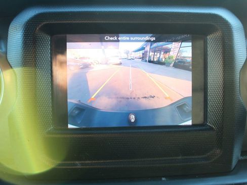 Used 2020 Jeep Gladiator Sport w/ Quick Order Package 24S image 19