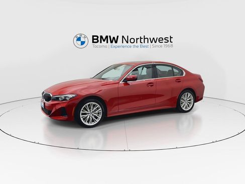 Used 2024 BMW 330i xDrive Sedan w/ Premium Package AWD/4WD image 10