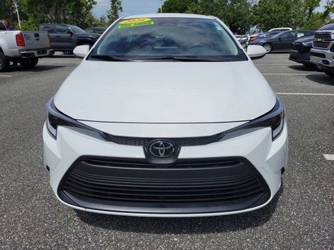Used 2026 Toyota Corolla LE FWD image 15