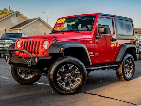 Used 2012 Jeep Wrangler Sport AWD/4WD image 5