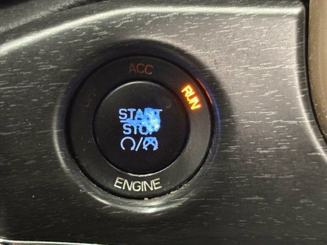 Used 2015 Jeep Grand Cherokee Limited AWD/4WD image 33