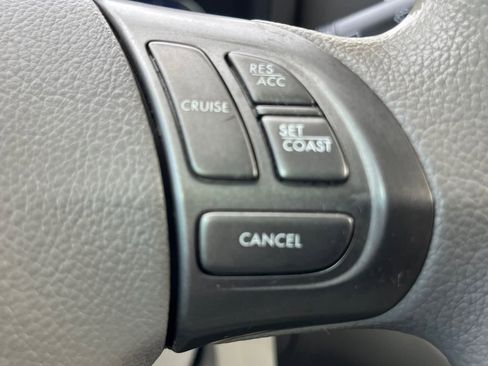 Used 2010 Subaru Forester 2.5X image 15