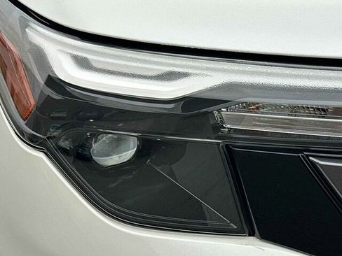 Certified 2025 Subaru Forester Premium w/ Convenience Package #1 image 32