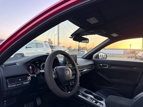 Used 2022 Honda Civic Sport image 34