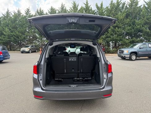 Used 2023 Honda Odyssey Elite image 9