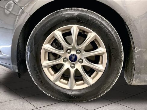 Used 2016 Ford Fusion S FWD image 9