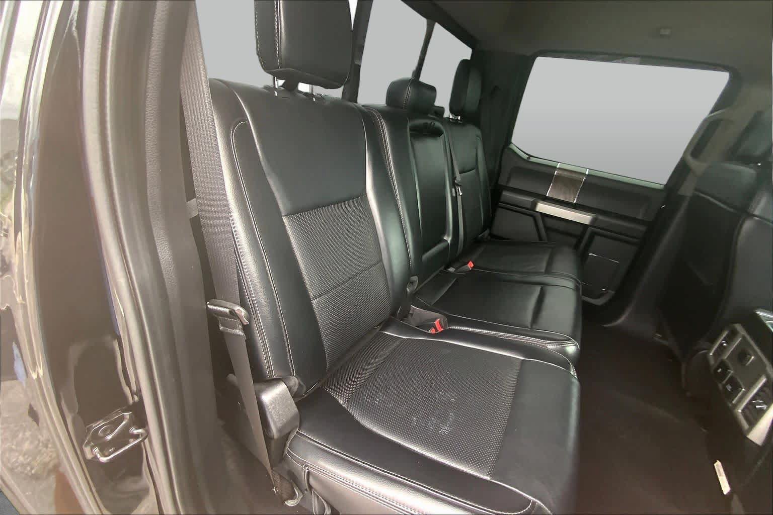 Used 2019 Ford F350 Lariat w/ Lariat Ultimate Package AWD/4WD image 20