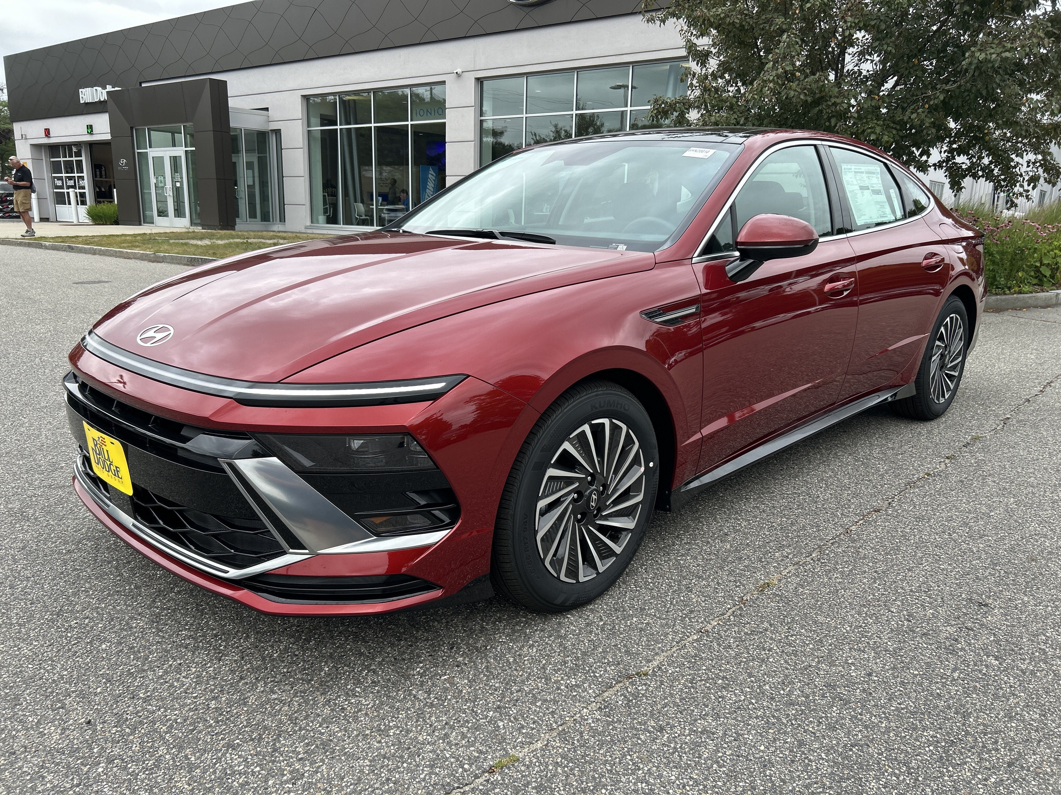 New 2026 Hyundai Sonata SEL FWD image 1