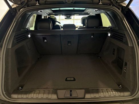 New 2026 Land Rover Range Rover Sport SE image 14