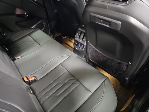 New 2026 BMW X3 xDrive30 w/ Premium Package image 11