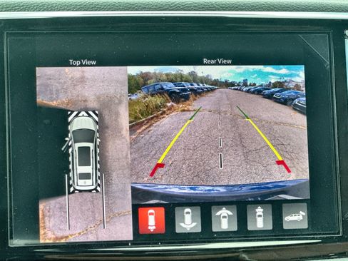 New 2026 Chrysler Pacifica Pinnacle w/ Trailer Tow Group image 19