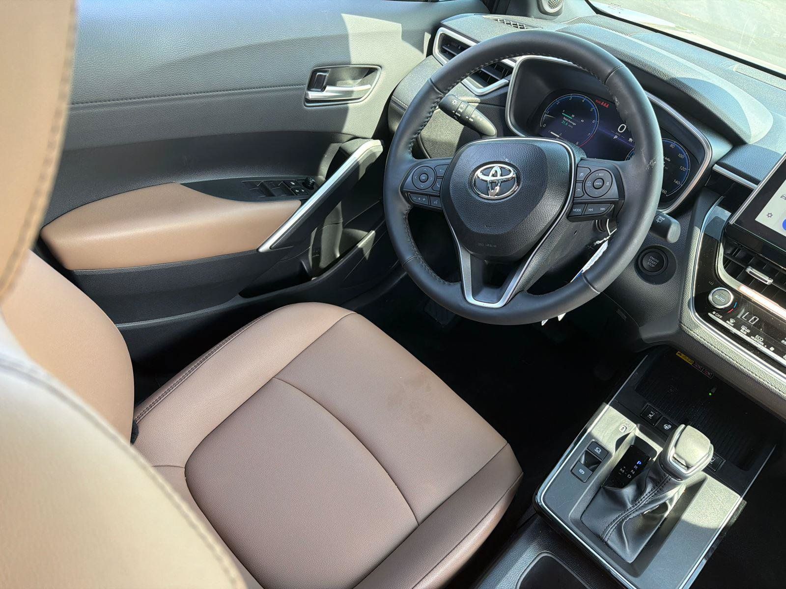Used 2026 Toyota Corolla Cross XLE w/ Convenience Package AWD/4WD image 13