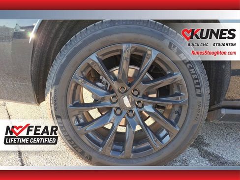 Used 2024 Cadillac Escalade ESV Sport Platinum w/ LPO, ONYX Package image 68