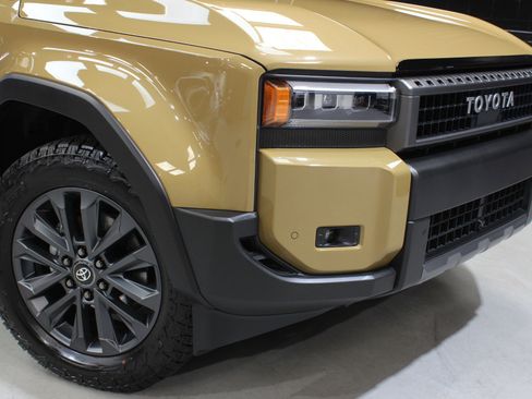 Used 2024 Toyota Land Cruiser w/ Premium Package image 9