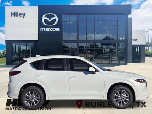 New 2025 MAZDA CX-5 AWD 2.5 S w/ Preferred Package image 3