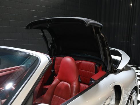 Used 2004 Porsche 911 Turbo AWD/4WD image 18