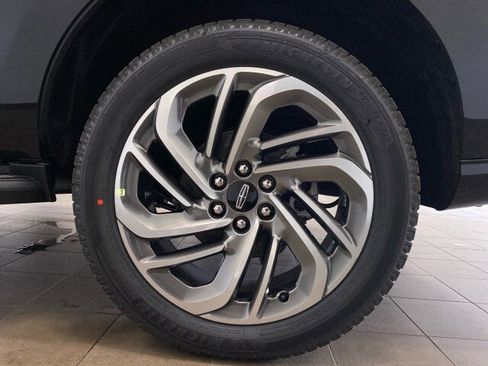 New 2026 Lincoln Navigator Premiere image 34