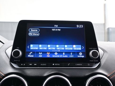 Used 2022 Nissan Sentra SR w/ Midnight Edition image 18