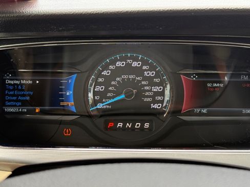 Used 2015 Ford Taurus SEL w/ Equipment Group 201A AWD/4WD image 22