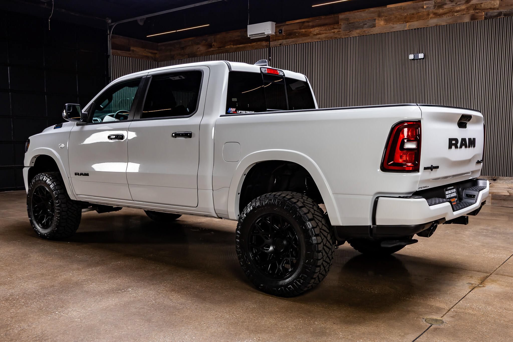 Used 2026 RAM 1500 Lone Star AWD/4WD image 7