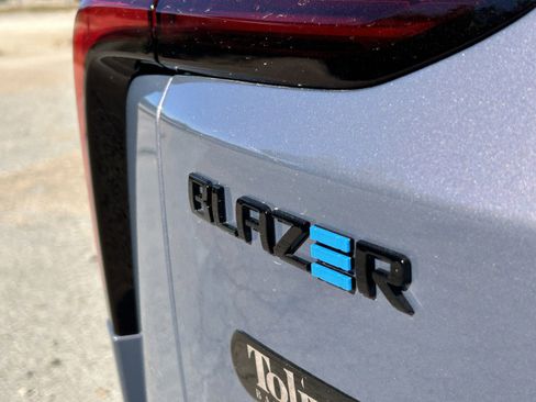 New 2026 Chevrolet Blazer EV LT w/ Super Cruise Package image 10