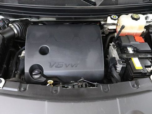 Used 2020 Chevrolet Traverse Premier w/ Redline Edition AWD/4WD image 41