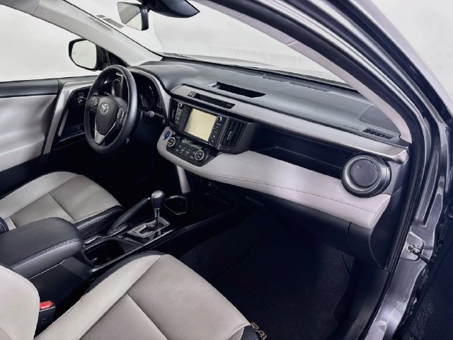 Used 2017 Toyota RAV4 Limited w/ Carpet Mat Package AWD/4WD image 33