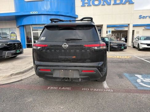 Used 2023 Nissan Pathfinder Rock Creek image 7