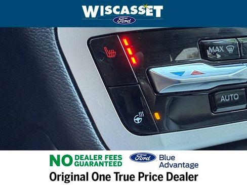 Certified 2022 Ford Explorer XLT w/ Equipment Group 202A image 14