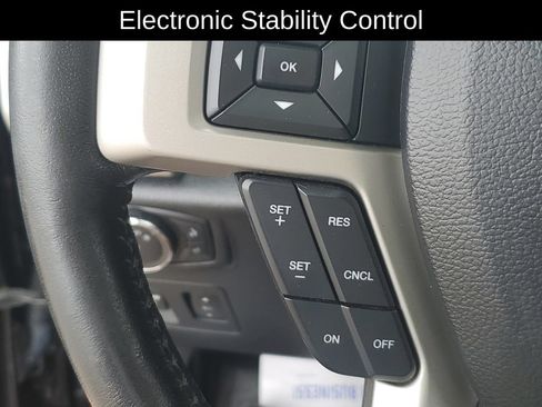 Used 2019 Ford F150 Lariat w/ Equipment Group 502A Luxury AWD/4WD image 11