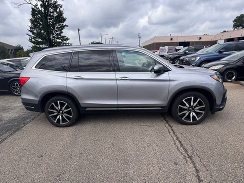 Used 2020 Honda Pilot Touring image 5