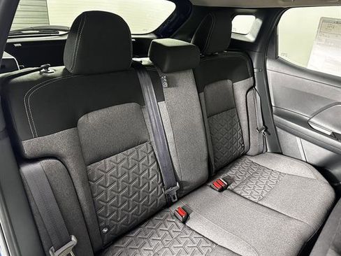 New 2025 Nissan Kicks SV w/ Illumination Package image 17