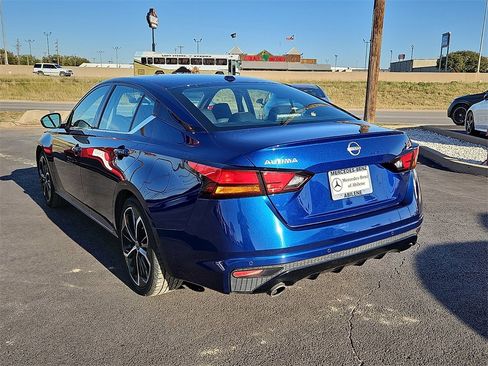 Used 2024 Nissan Altima 2.5 SR image 5