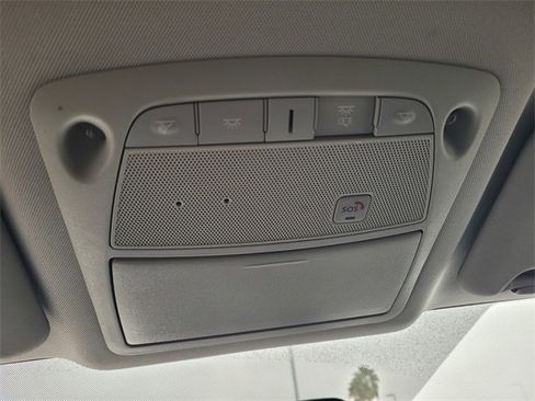 Used 2017 Nissan Rogue Sport SL image 22