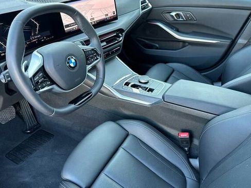 Used 2025 BMW 330i xDrive Sedan image 10