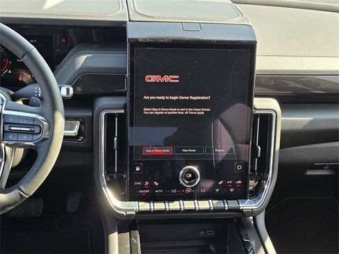 New 2026 GMC Yukon Elevation image 15