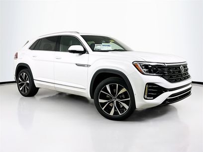 New 2025 Volkswagen Atlas Cross Sport SEL Premium R-Line
