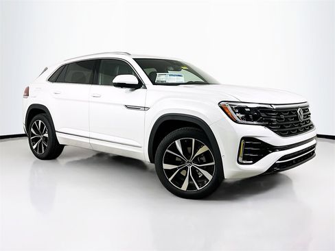 New 2025 Volkswagen Atlas Cross Sport SEL Premium R-Line image 1