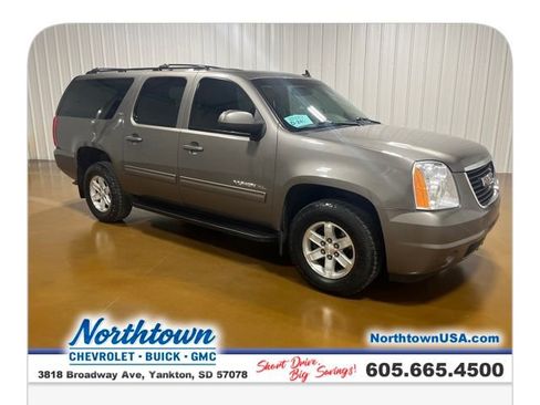 Used 2012 GMC Yukon XL SLT w/ SLT-2 Equipment Package image 13