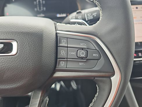 New 2026 Jeep Grand Cherokee L Limited image 19