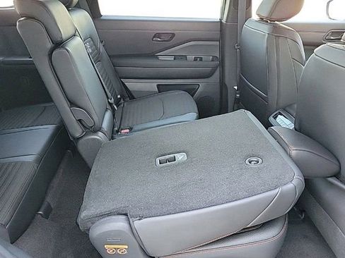 New 2026 Nissan Pathfinder Rock Creek AWD/4WD image 27