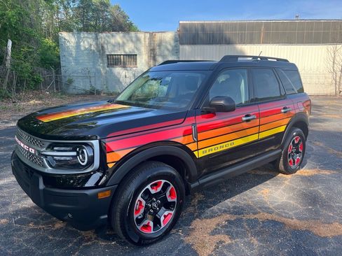 New 2025 Ford Bronco Sport Free Wheeling w/ Convenience Package image 24