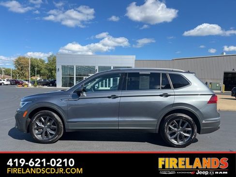 Used 2022 Volkswagen Tiguan SE image 4