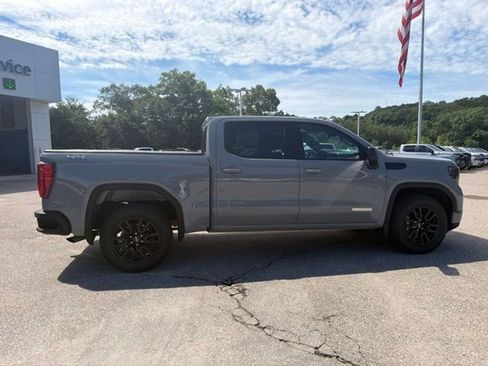 Certified 2024 GMC Sierra 1500 Elevation AWD/4WD image 6