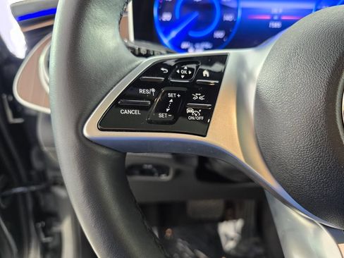 Certified 2023 Mercedes-Benz EQE 500 4MATIC SUV image 18