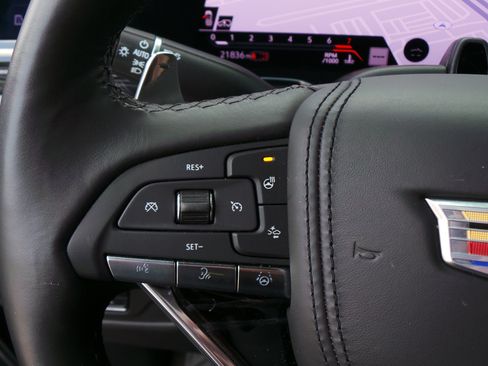 Used 2023 Cadillac Escalade V AWD/4WD image 38