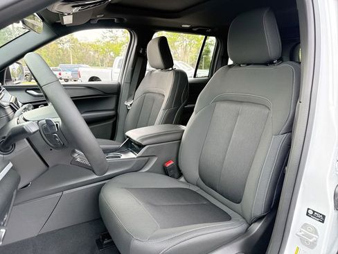 New 2026 Jeep Grand Cherokee Laredo X RWD image 11