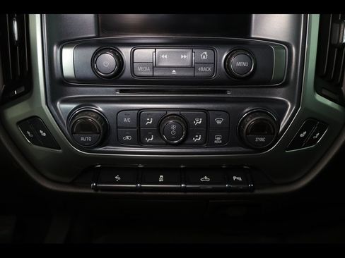 Used 2018 Chevrolet Silverado 1500 LT w/ All Star Edition image 15